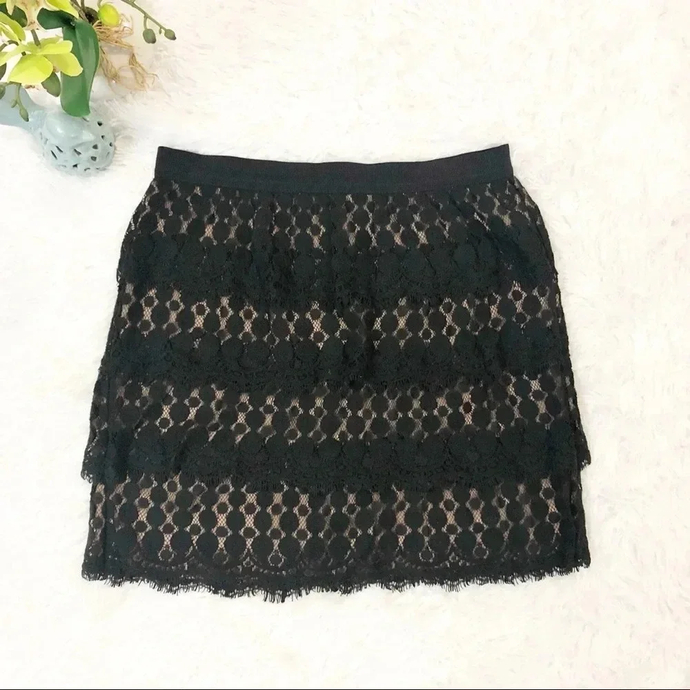 Ann Taylor | Black Tiered Layered Lace Skirt